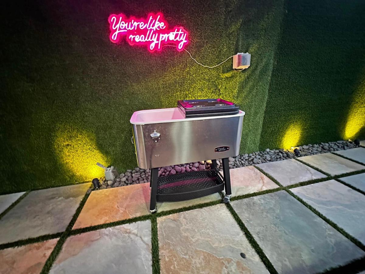 Vacay Spot Experience Luna Sky! 65" Tv Bar, Bbq, Shower Massage Jets, Music, Go To Fl Keys Хоумстед Екстериор снимка