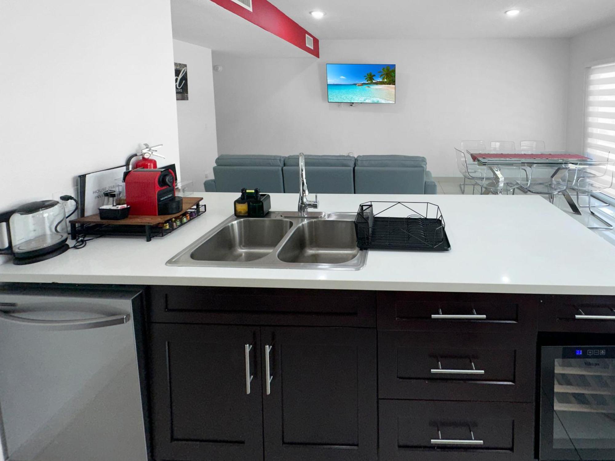 Vacay Spot Experience Luna Sky! 65" Tv Bar, Bbq, Shower Massage Jets, Music, Go To Fl Keys Хоумстед Екстериор снимка