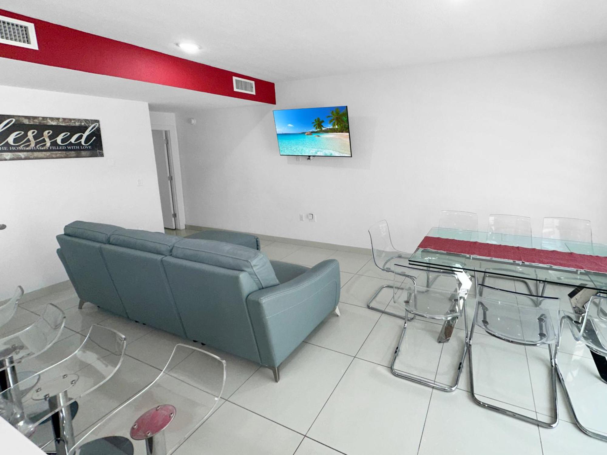 Vacay Spot Experience Luna Sky! 65" Tv Bar, Bbq, Shower Massage Jets, Music, Go To Fl Keys Хоумстед Екстериор снимка