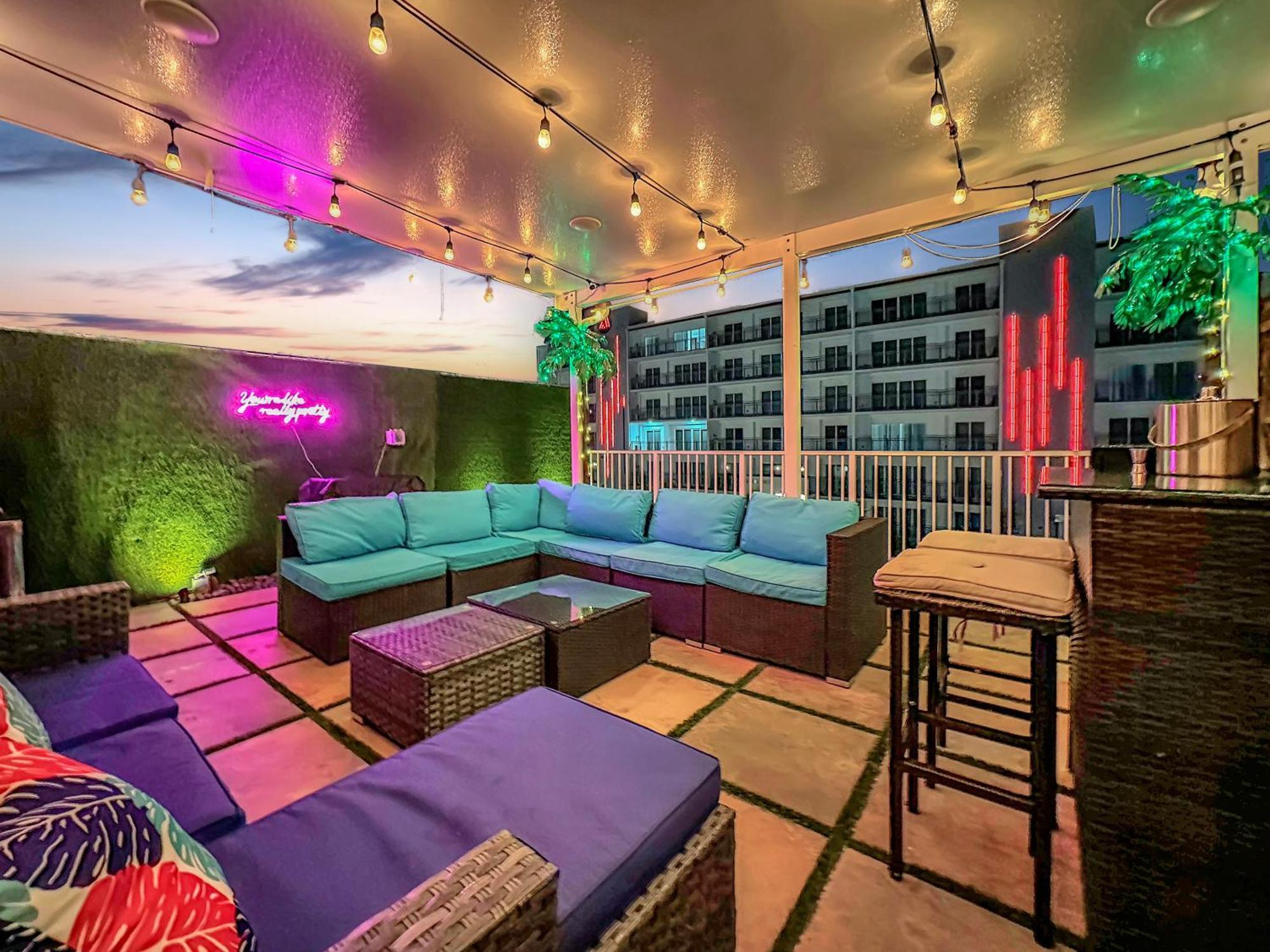 Vacay Spot Experience Luna Sky! 65" Tv Bar, Bbq, Shower Massage Jets, Music, Go To Fl Keys Хоумстед Екстериор снимка
