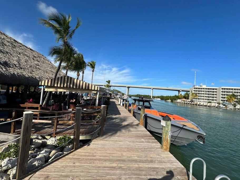 Vacay Spot Experience Luna Sky! 65" Tv Bar, Bbq, Shower Massage Jets, Music, Go To Fl Keys Хоумстед Екстериор снимка